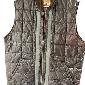 Dex Men's Quilted Vest in Dark Gray